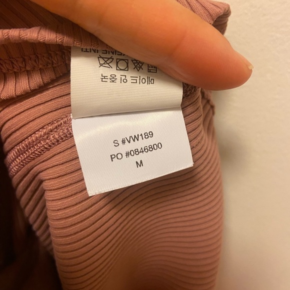 Vuori Ribbed Strappy Tank Top in Dusty Rose - Picture 4 of 4